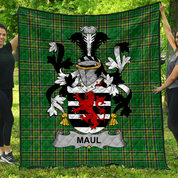 Maul Or Maule Irish Family Crest Premium Quilt - Irish National Tartan