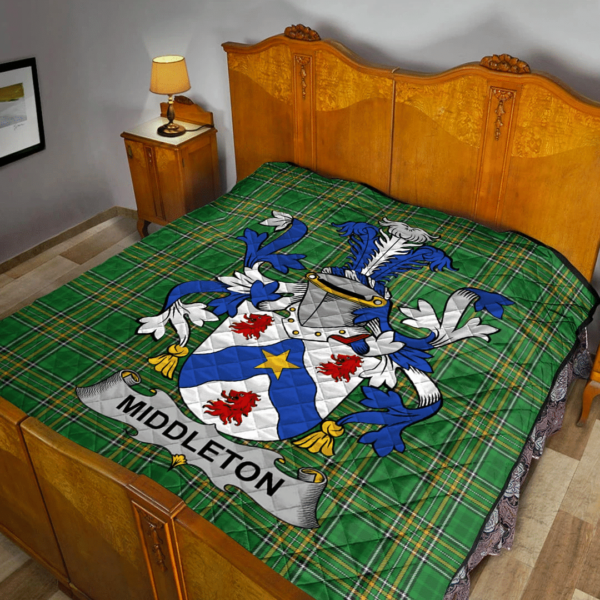 Middleton Irish Family Crest Premium Quilt - Irish National Tartan - Image 2