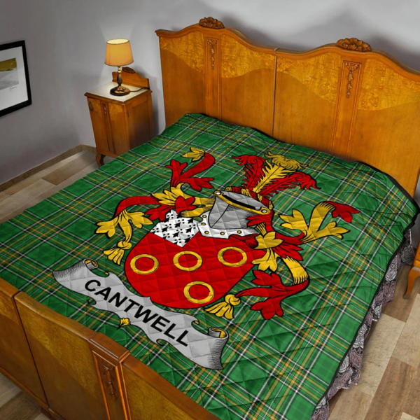 Cantwell Irish Family Crest Premium Quilt - Irish National Tartan - Image 2