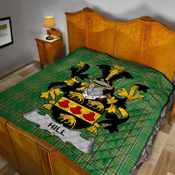 Hill Irish Family Crest Premium Quilt - Irish National Tartan - Image 2