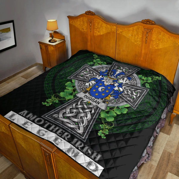 Duggan or O'Duggan Irish Family Crest Premium Quilt - Irish Legend - Image 2