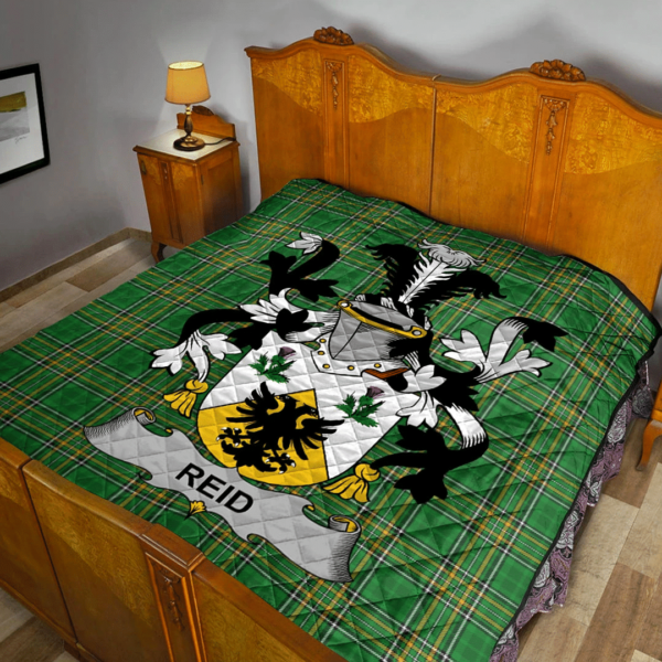 Reid Irish Family Crest Premium Quilt - Irish National Tartan - Image 2