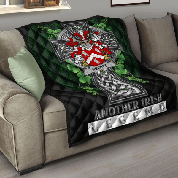 Hewitt Irish Family Crest Premium Quilt - Irish Legend - Image 3