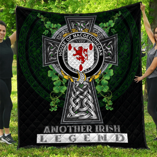 House of MACGEOGHEGAN Irish Family Crest Premium Quilt - Irish Legend