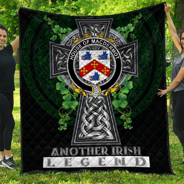 House of MACDERMOT Irish Family Crest Premium Quilt - Irish Legend