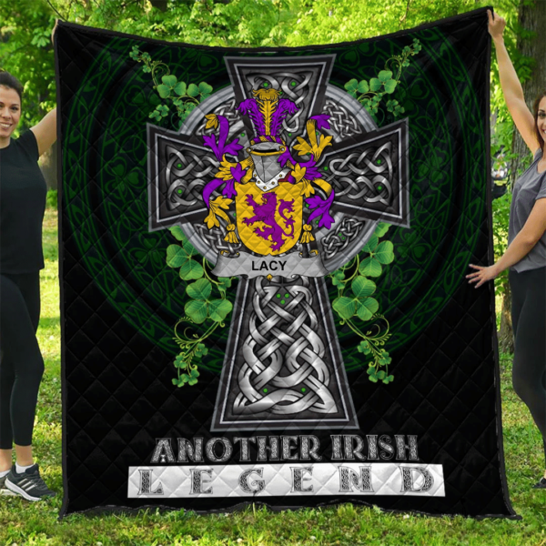 Lacy or De Lacy Irish Family Crest Premium Quilt - Irish Legend