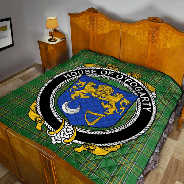 House Of O'Fogarty Irish Family Crest Premium Quilt - Irish National Tartan - Image 2