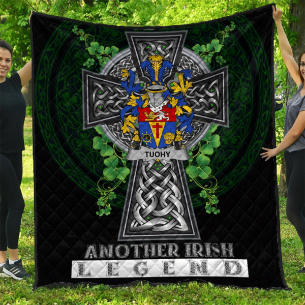 Tuohy or O'Toohey Irish Family Crest Premium Quilt - Irish Legend