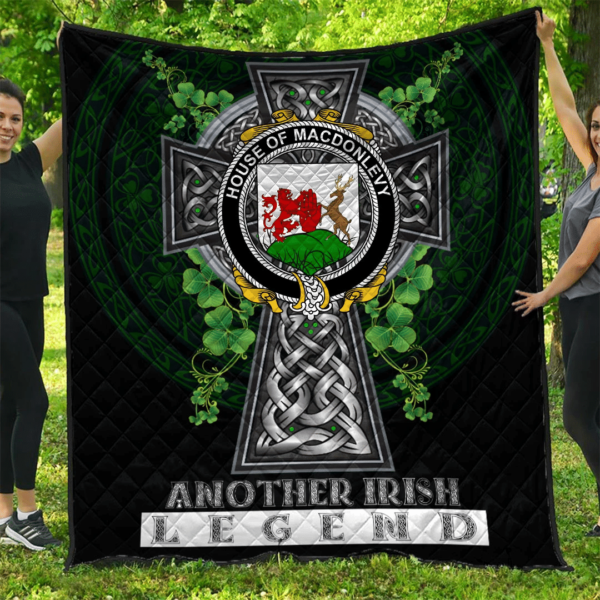 House of MACDONLEVY Irish Family Crest Premium Quilt - Irish Legend