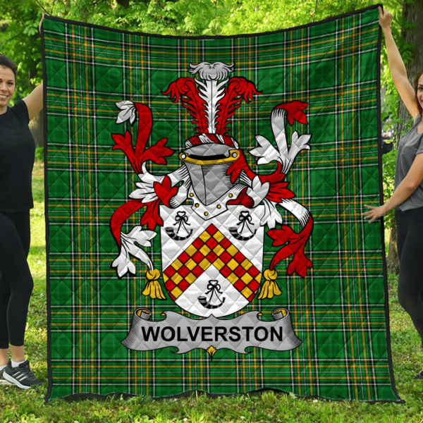 Wolverston Irish Family Crest Premium Quilt - Irish National Tartan