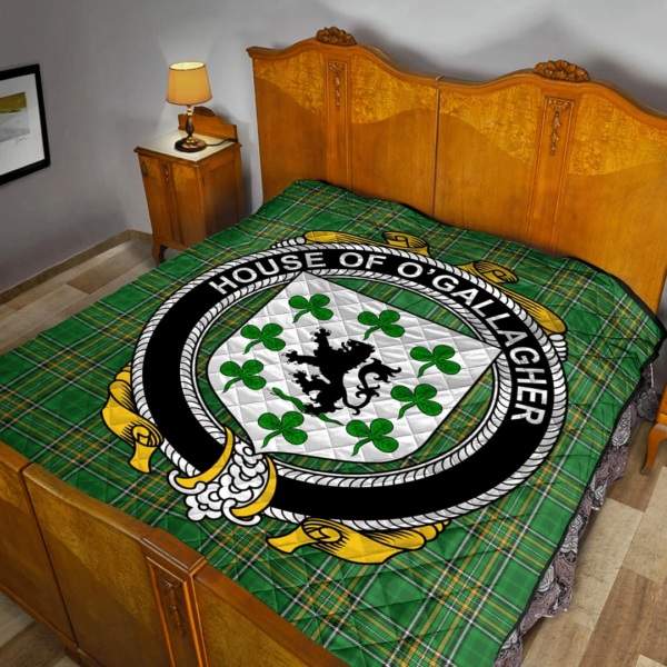 House Of O'Gallagher Irish Family Crest Premium Quilt - Irish National Tartan - Image 2