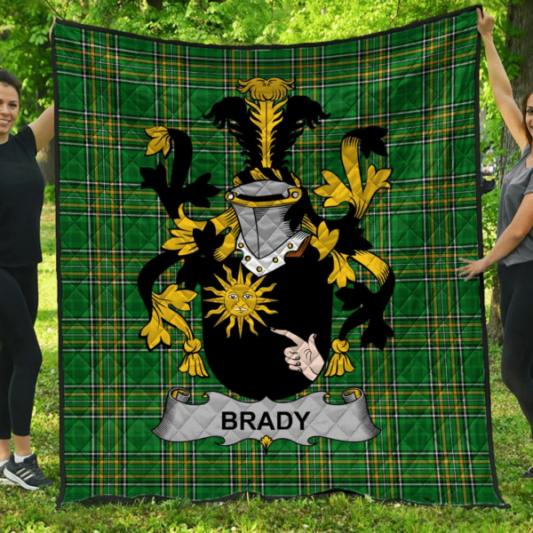 Brady Or Mcbrady Irish Family Crest Premium Quilt - Irish National Tartan