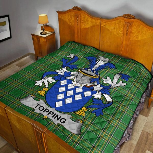 Topping Irish Family Crest Premium Quilt - Irish National Tartan - Image 2