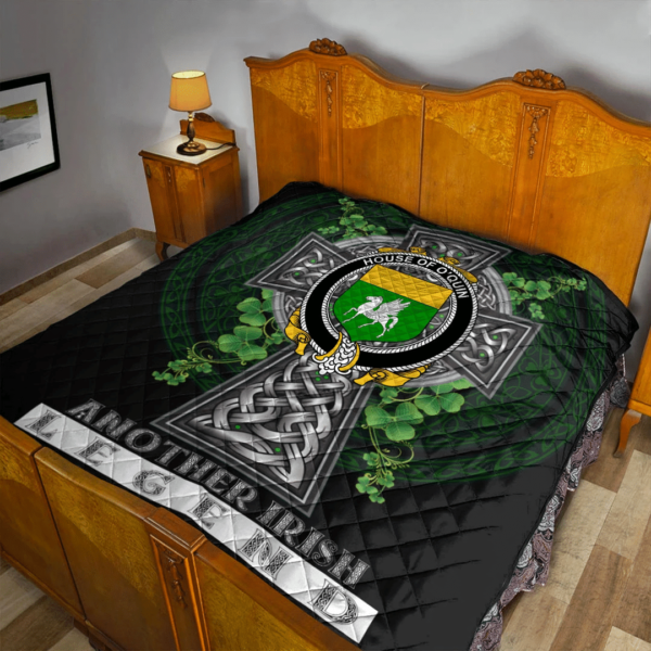 House of O'QUIN (Annaly) Irish Family Crest Premium Quilt - Irish Legend - Image 2