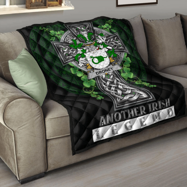 Droney or O'Droney Irish Family Crest Premium Quilt - Irish Legend - Image 3