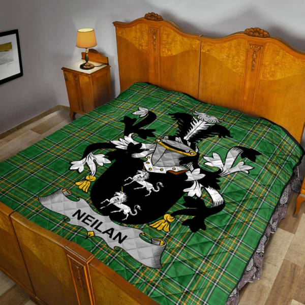 Neilan Or O'Neylan Irish Family Crest Premium Quilt - Irish National Tartan - Image 2