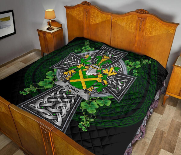 Dowd or O'Dowd Ireland Premium Quilt Family Crest Ireland Legend - Image 11