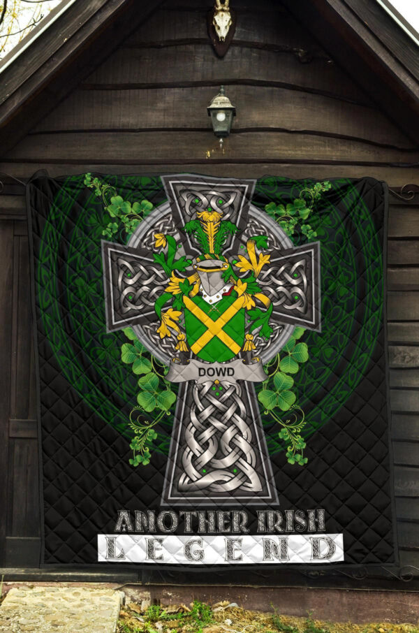 Dowd or O'Dowd Ireland Premium Quilt Family Crest Ireland Legend - Image 5