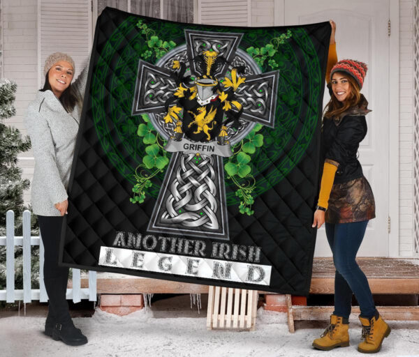 Griffin or O'Griffy Ireland Premium Quilt Family Crest Ireland Legend - Image 2