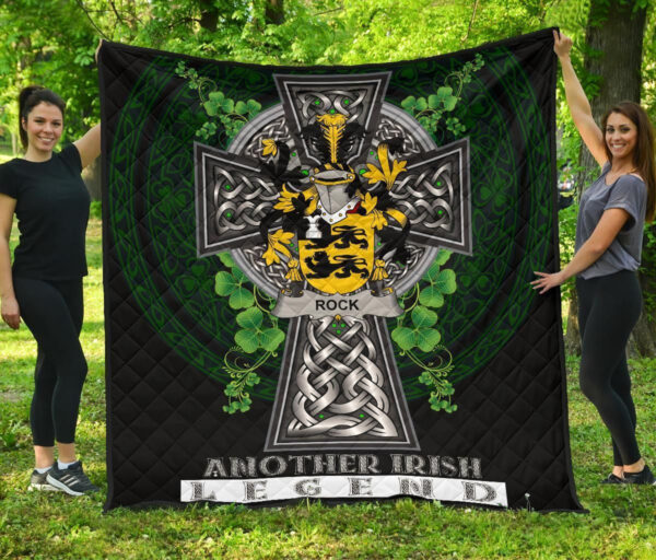 Rock Ireland Premium Quilt Family Crest Ireland Legend