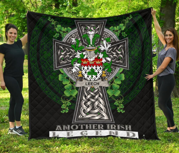 Leech Ireland Premium Quilt Family Crest Ireland Legend