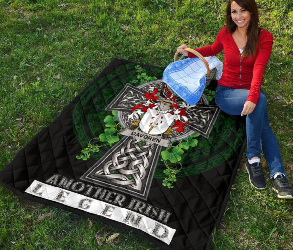 Davoren or O'Davoren Ireland Premium Quilt Family Crest Ireland Legend - Image 6