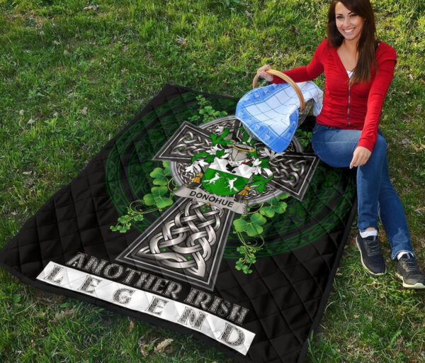 Donohue or O'Donohue Ireland Premium Quilt Family Crest Ireland Legend - Image 6