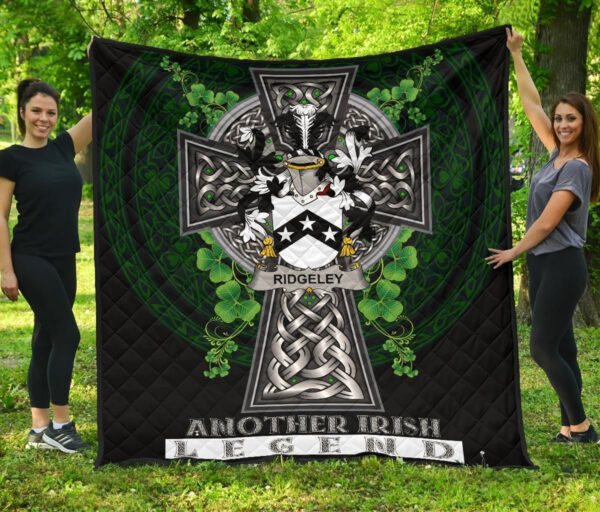 Ridgeley Ireland Premium Quilt Family Crest Ireland Legend