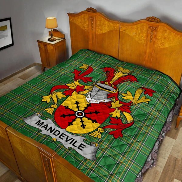 Mandevile Irish Family Crest Premium Quilt - Irish National Tartan - Image 2