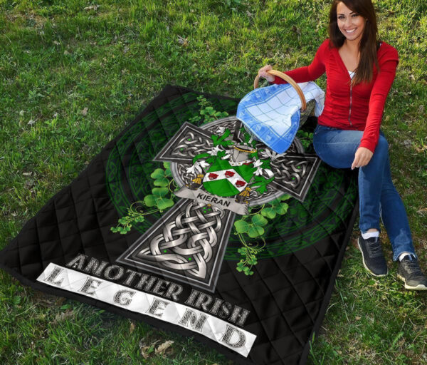 Kieran or O'Kieran Ireland Premium Quilt Family Crest Ireland Legend - Image 6