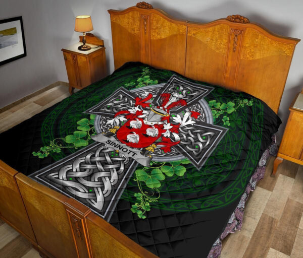 Sinnott or Synnott Ireland Premium Quilt Family Crest Ireland Legend - Image 11