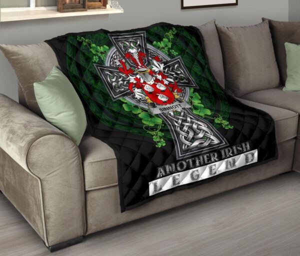 Sinnott or Synnott Ireland Premium Quilt Family Crest Ireland Legend - Image 9