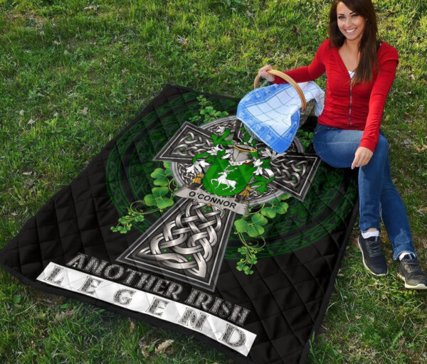 Connor or O'Connor (Corcomroe) Ireland Premium Quilt Family Crest Ireland Legend - Image 6