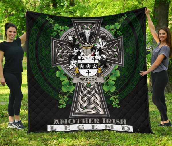 Madock or Maddox Ireland Premium Quilt Family Crest Ireland Legend