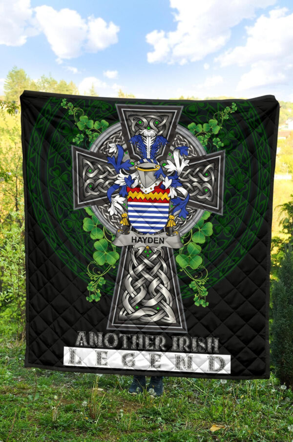 Hayden or O'Hayden Ireland Premium Quilt Family Crest Ireland Legend - Image 4