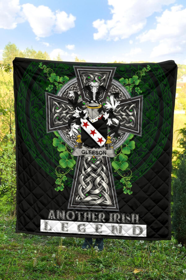 Gleeson or O'Glissane Ireland Premium Quilt Family Crest Ireland Legend - Image 4