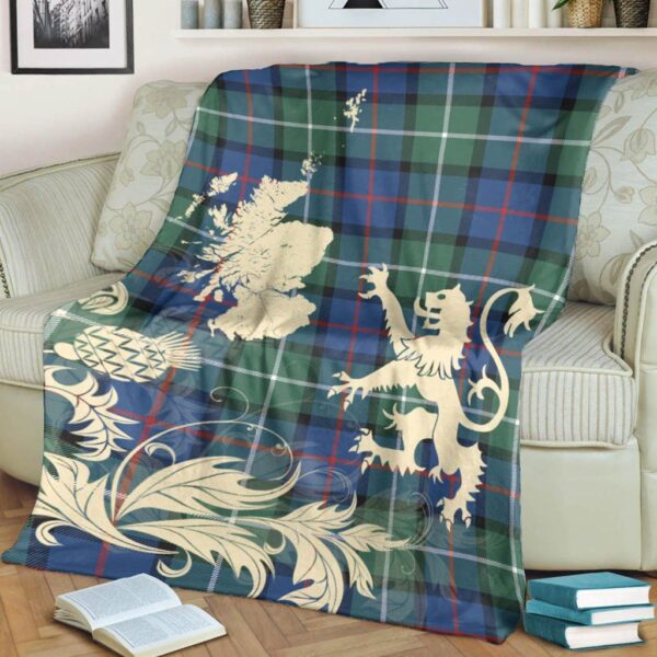 Davidson of Tulloch Clan Blanket, Scottish Tartan Davidson of Tulloch Clans Blanket Thistle Map Style - Image 4