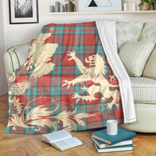 Dunbar Ancient Clan Blanket, Scottish Tartan Dunbar Ancient Clans Blanket Thistle Map Style - Image 5