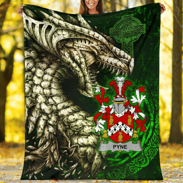 Ireland Premium Blanket - Pyne Family Crest Blanket - Dragon Claddagh Cross