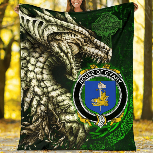 Ireland Premium Blanket - House of O'FAHY Family Crest Blanket - Dragon Claddagh Cross