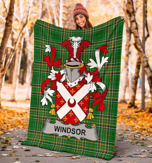 Ireland Premium Blanket - Windsor Ireland Blanket Irish National Tartan - Image 4