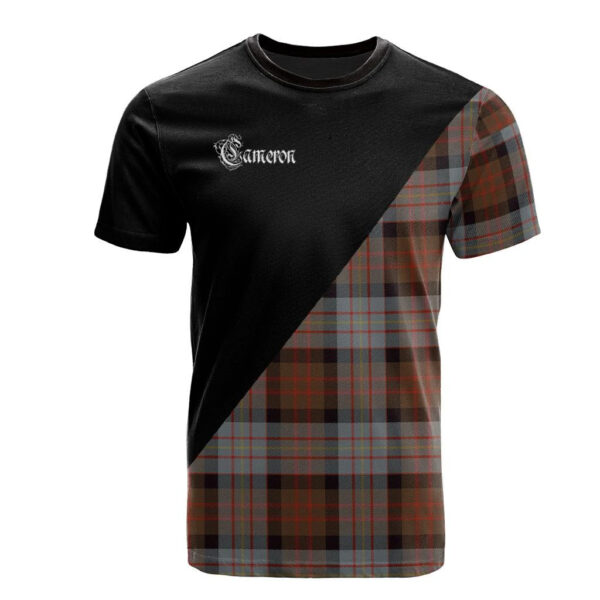 Cameron of Erracht Weathered Clan T-Shirt, Scottish Tartan Cameron of Erracht Weathered Clans T-Shirt Military Logo Style