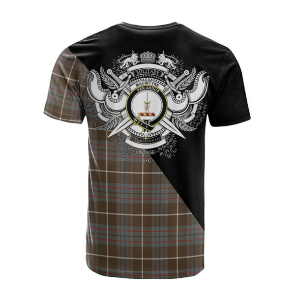 MacIntyre Hunting Weathered Clan T-Shirt, Scottish Tartan MacIntyre Hunting Weathered Clans T-Shirt Military Logo Style - Image 2