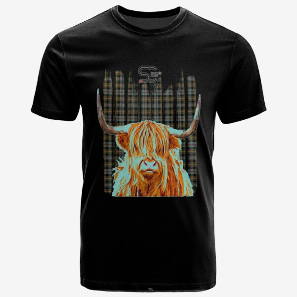 Farquharson Weathered Clan T-Shirt, Scottish Tartan Farquharson Weathered Clans T-Shirt Highland Cow Style - Image 2