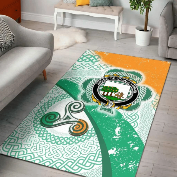 Ireland Area Rug - House of O'CALLAGHAN Family Crest Area Rug - Ireland Shamrock With Celtic Patterns - Image 2