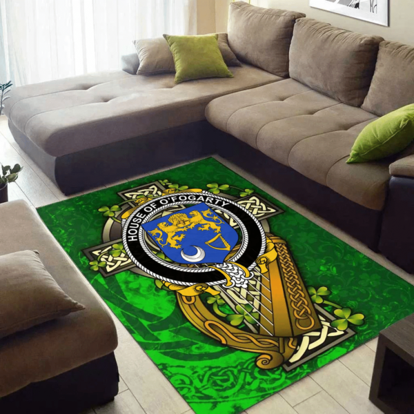 Ireland Area Rug - House of O'FOGARTY Family Crest Area Rug - Ireland Coat Of Arms with Shamrock