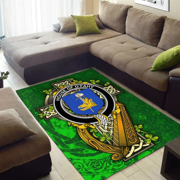 Ireland Area Rug - House of O'FAHY Family Crest Area Rug - Ireland Coat Of Arms with Shamrock